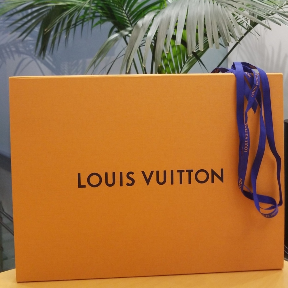 Louis Vuitton XL Gift Box